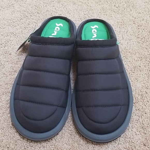 Sanuk Other - HP!NWT! Sanuk Black Size 12 Puff N Chill Low Shoes